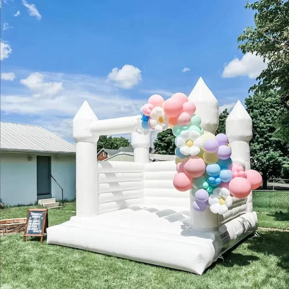 White Inflatable Bounce House  – Outdoor Toys For Kids Bewertung und Preis